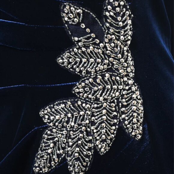 Evening Gown Velvet imperial Blue - Picture 4 of 4